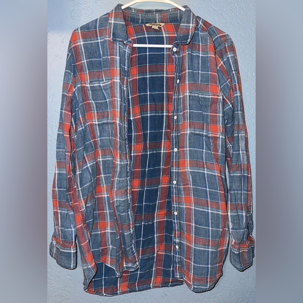 Lucky Brand Men's Red and Navy Plaid Button-Down Shirt